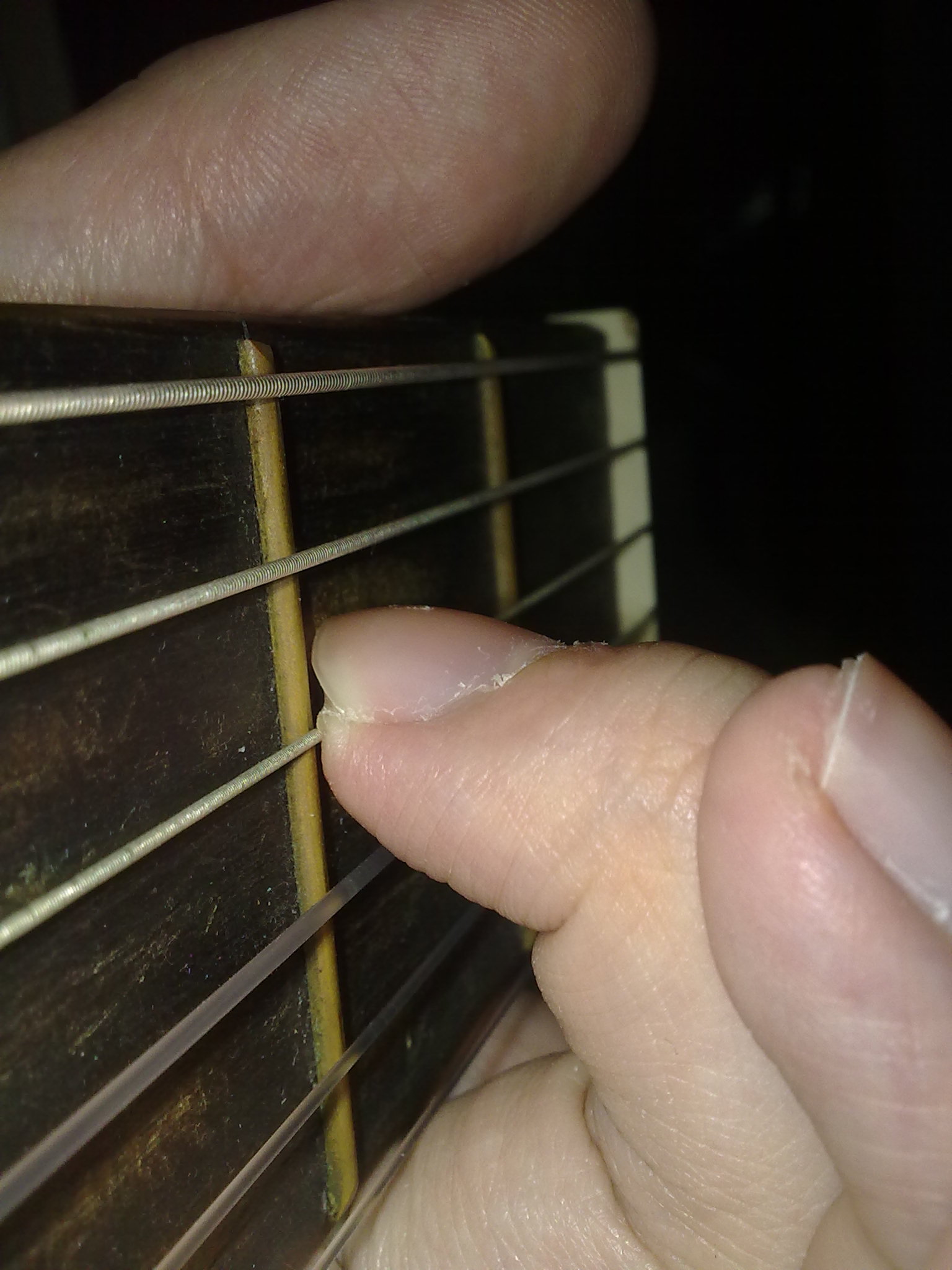 Guitar how to stretch nails at home